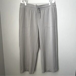 J. Jill Fit Wide Leg Cropped Pants in Light Gray with Drawstring Size Large